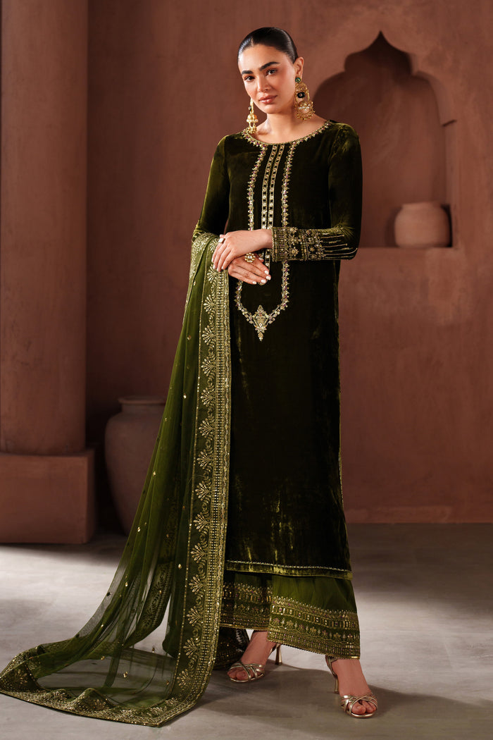 NAQSHI dark green formal ready-to-wear 3-piece outfit with embroidered long shirt, matching trousers, and embellished dupatta for party and evening wear