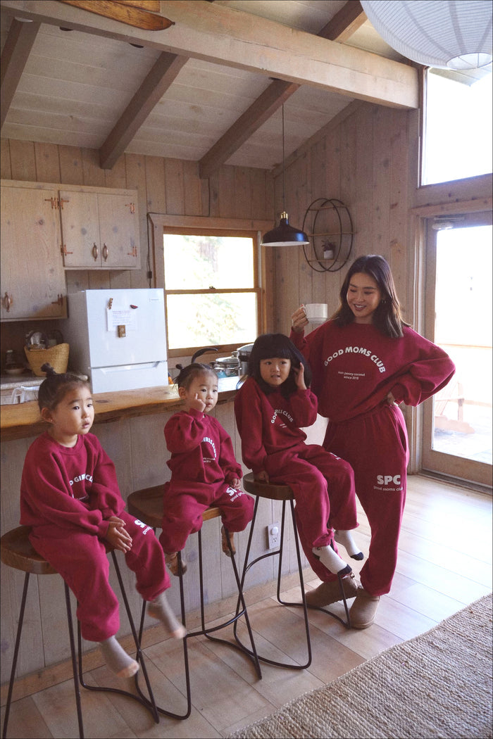 Big Bear Good Girls Club Sweatshirt Fire - Sun Peony Coconut