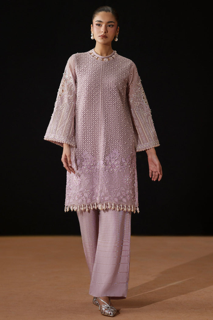Gigil light purple 2-piece evening wear with geometric embroidered Line Organza shirt and embroidered PK Raw Silk bell-bottom trousers.