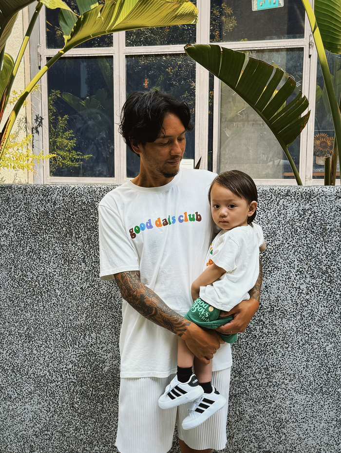 Good Dads Club Tee - Sun Peony Coconut