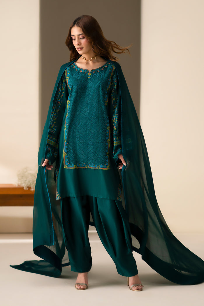 Gunash Emerald Green full outfit with loose embroidered sleeves, Cotton Sateen shalwar and flowing Crinkle dupatta.
