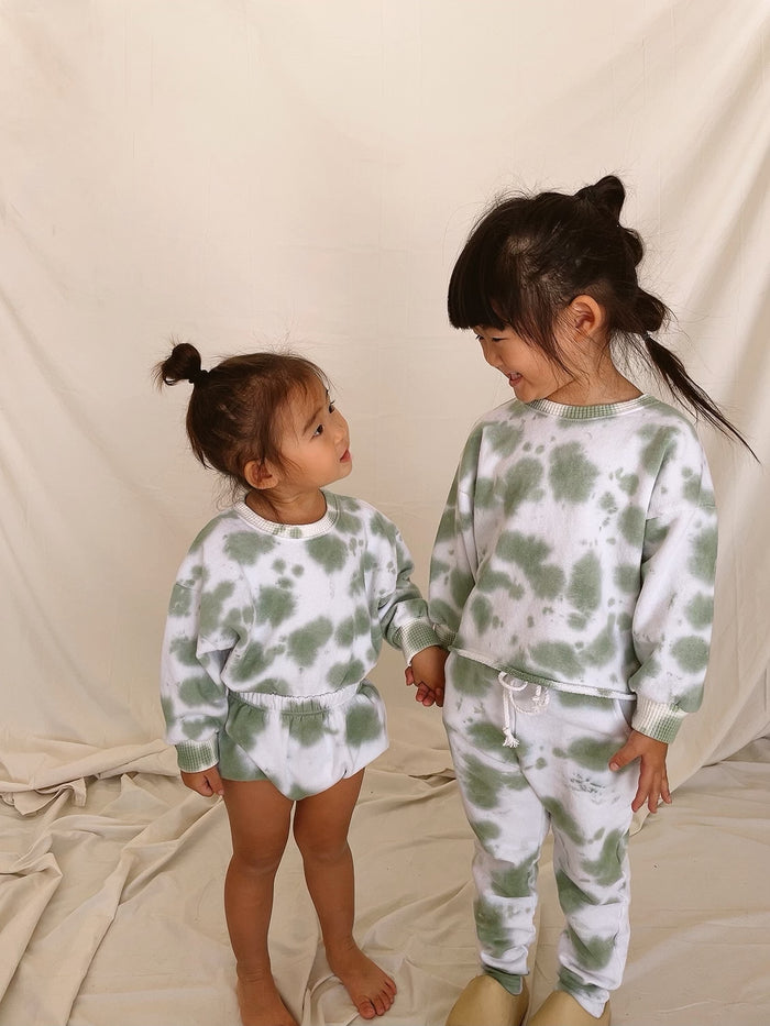 Hannah Sweatshirt (Avocado) - Sun Peony Coconut
