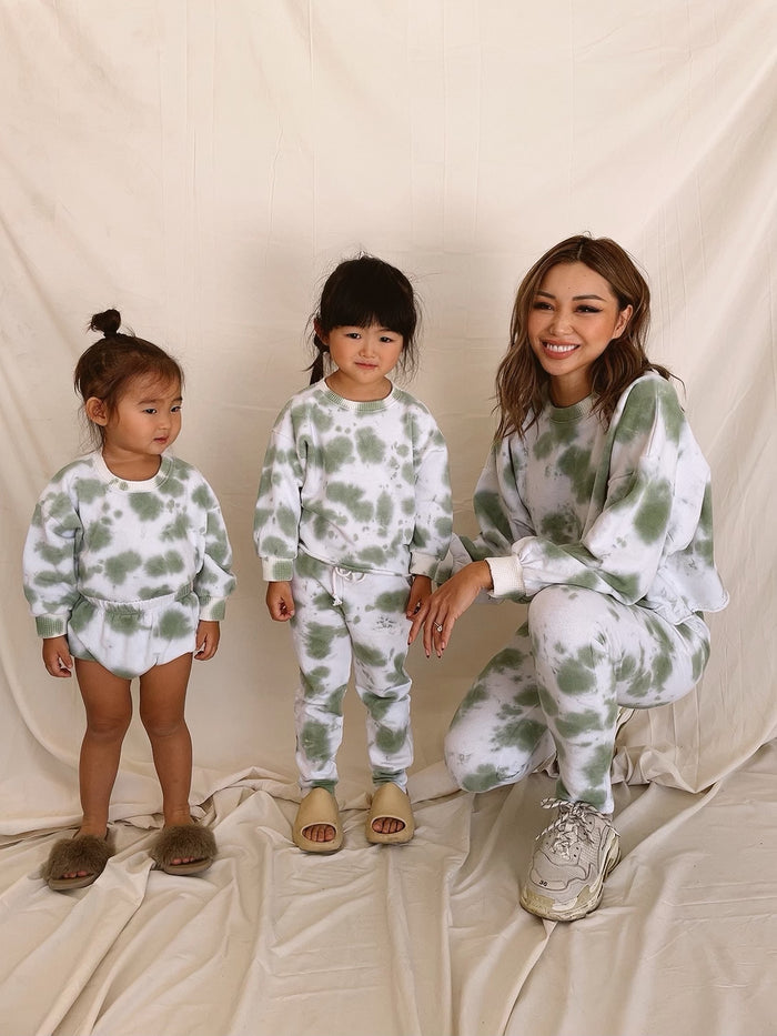 Hannah Sweatshirt (Avocado) - Sun Peony Coconut