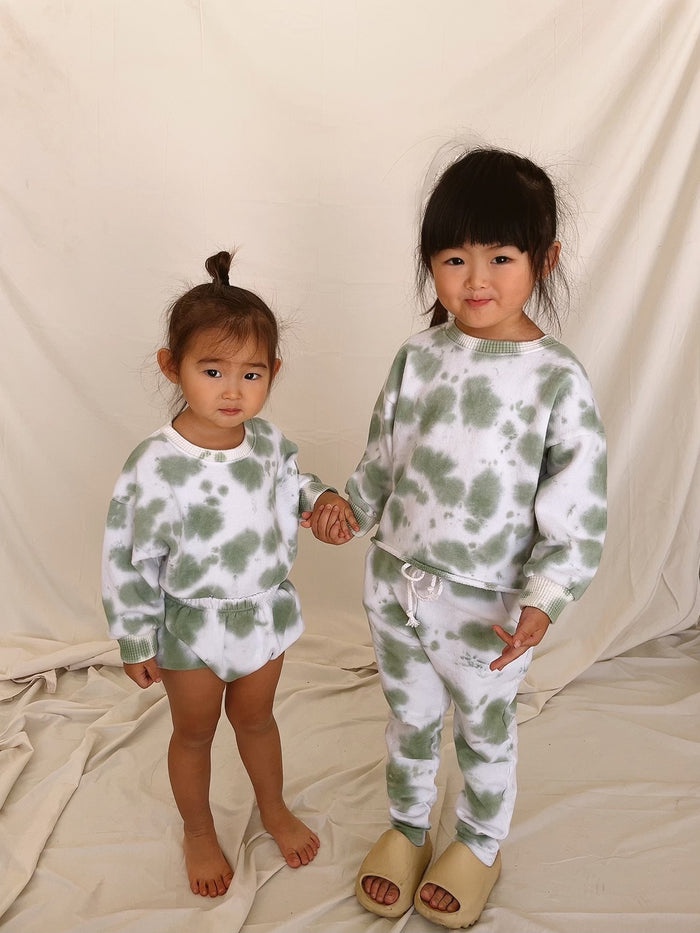 Hannah Sweatshirt (Avocado) - Sun Peony Coconut