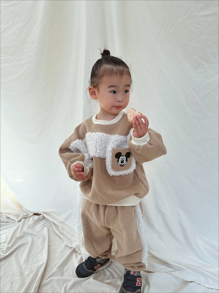 Happy Place Sherpa Crewneck + Sweatpants Sand - Sun Peony Coconut