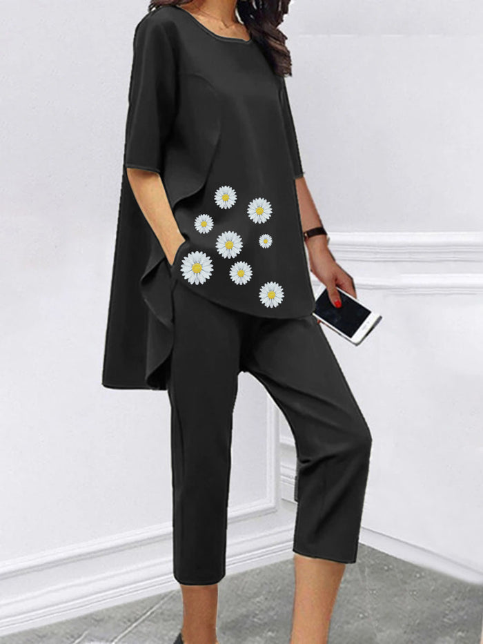 Loose Short-sleeved Casual Little Daisy Print Two-piece Suit