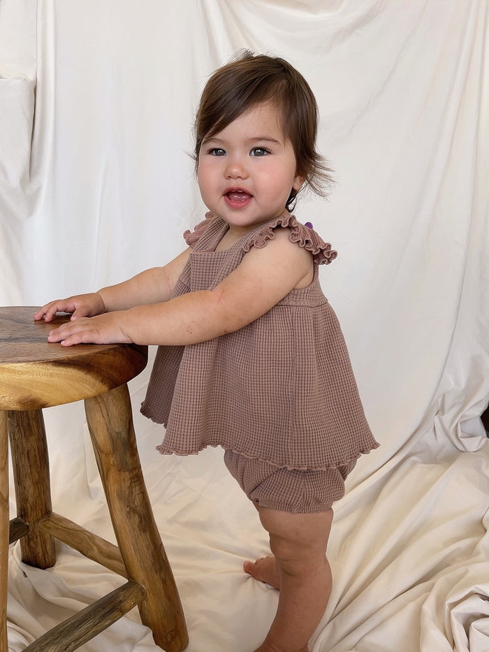 Nina Waffle Baby Bloomer / Chocolate - Sun Peony Coconut