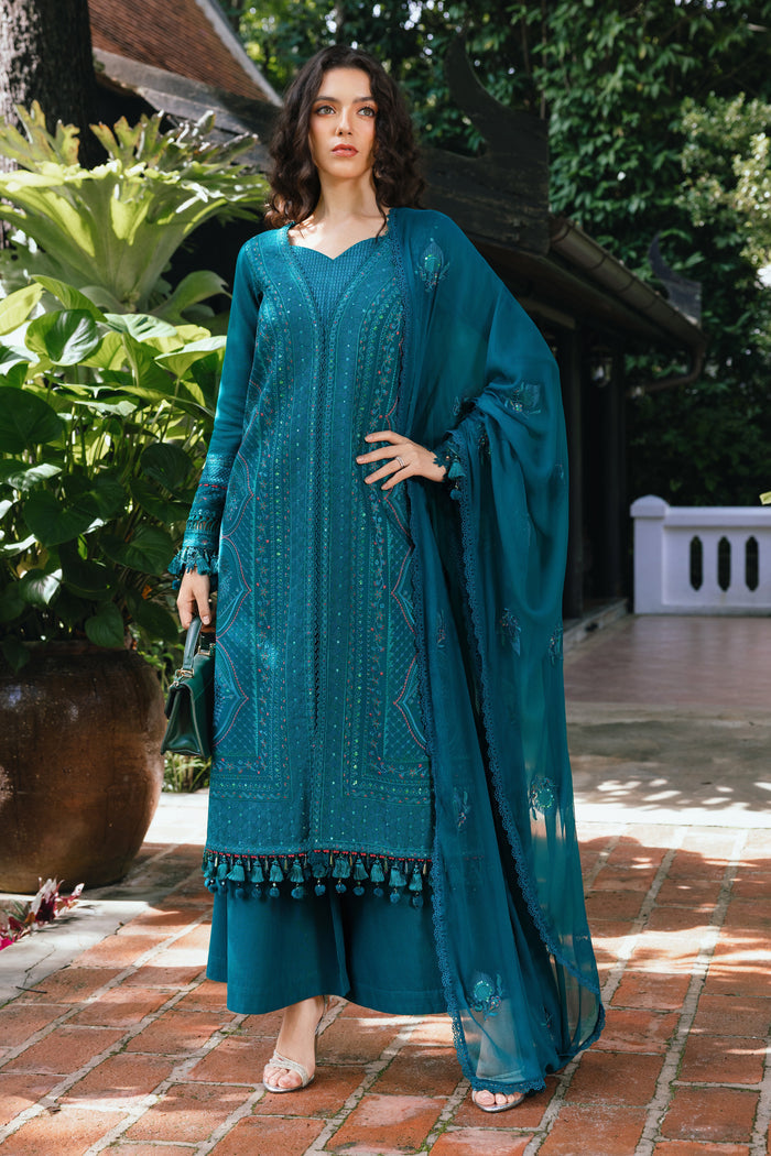 NAQSHI Noor Bano bottle green khaddar 3-piece outfit with beadwork on collared neckline, embroidered sleeves and matching dupatta — winter casual pret design.