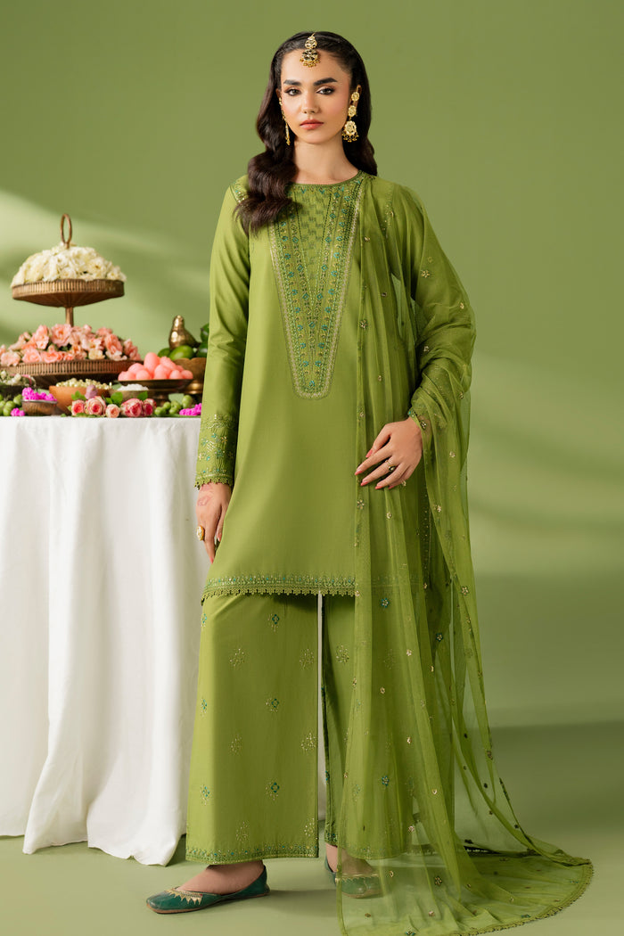 NAQSHI Sana green ready-to-wear outfit with lawn straight shirt, cambric culotte trousers, and net dupatta