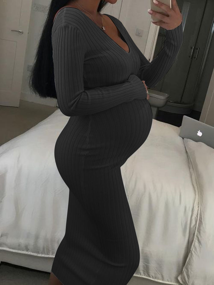 Sexy Long Sleeve V-neck Solid Color Knitted Maternity Dress