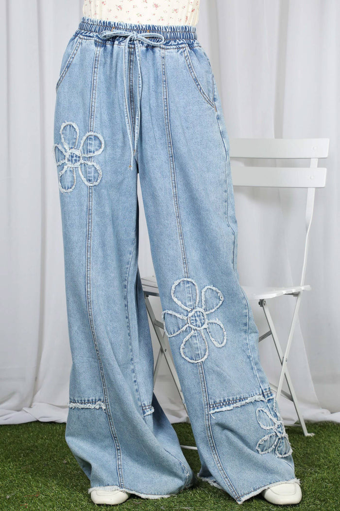 Stunning 3D Floral Accent Wide-Leg Denim Jeans