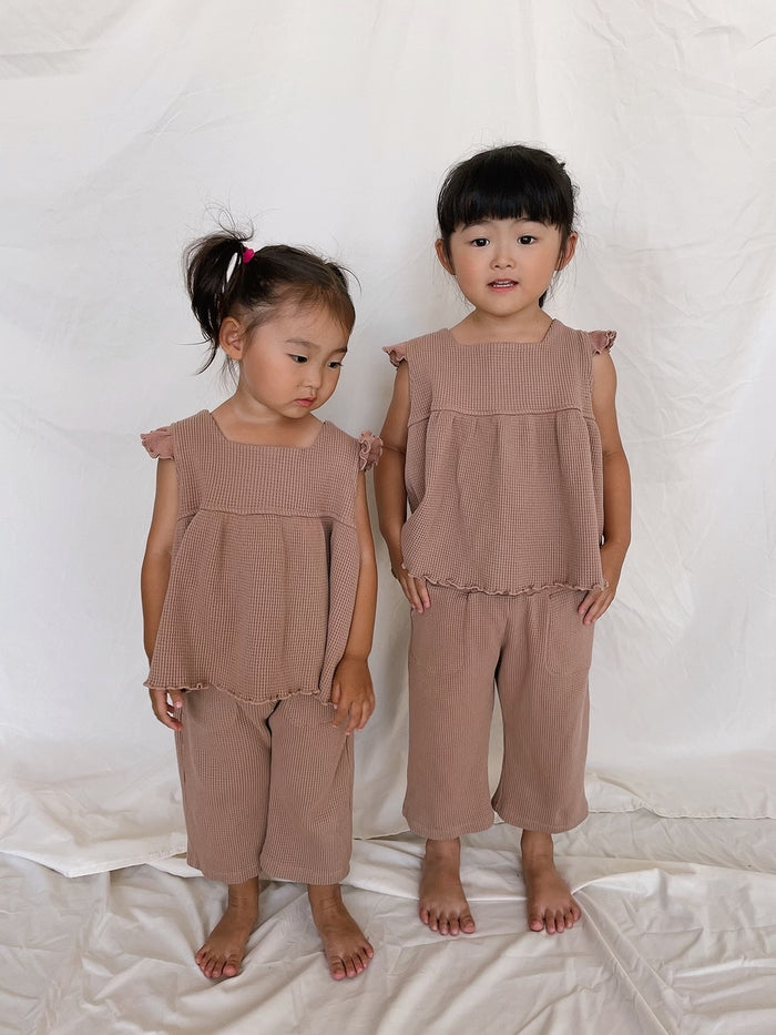 Sunny Waffle Unisex Kids Pants / Chocolate - Sun Peony Coconut